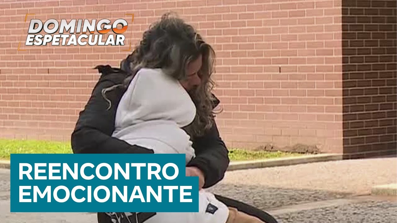 Mãe reencontra filho que foi impedido de voltar ao Brasil pelo pai após passar férias em Portugal