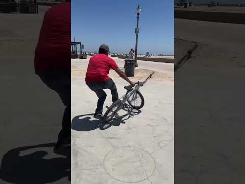 EDDIE FIOLA: Tears Up Huntington Beach!