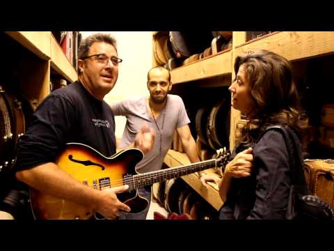 download lagu mp3 mp4 Amy Grant Guitar, download lagu Amy Grant Guitar gratis, unduh video klip Amy Grant Guitar