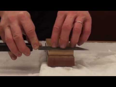 Knife sharpening: sharpening a single bevel knife
