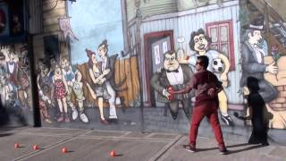 Niño Topo - Street Juggling - Trip Circo