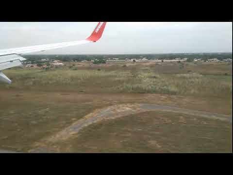 Aproximação e pouso no Aeroporto Internacional de Banjul (BJL), na Gâmbia.