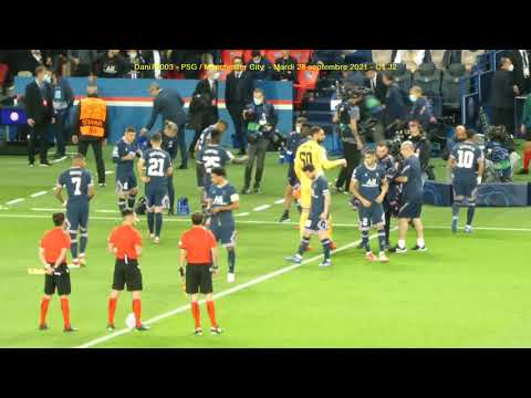 PSG / Manchester City 28.09.2021 : 2-0 (C1 J2) 3/4 : Entrée des équipes