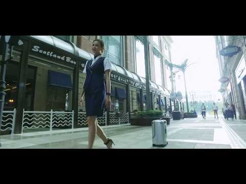 Airwheel SR5 intelligent self driving(following) luggage(valise suivi automatique,robot suitcase) !