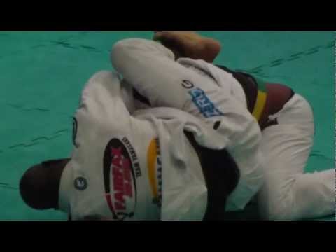 International Masters and Seniors 2012 - Mark Jones vs Kbelinho