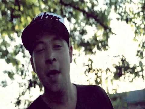 ESCAPE feat. ROSANO - Bass der Stadt