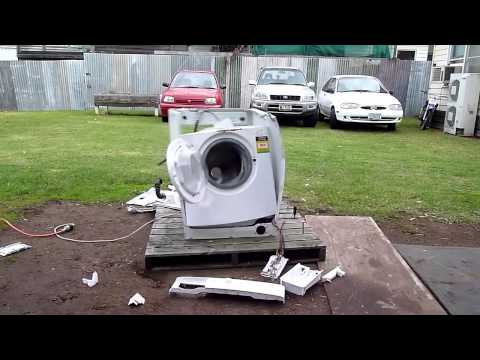 Whirlpool Front Loader self-destruction - Rats & Monkeys remix