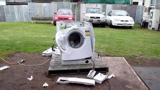 Whirlpool Front Loader self-destruction - Rats & Monkeys remix