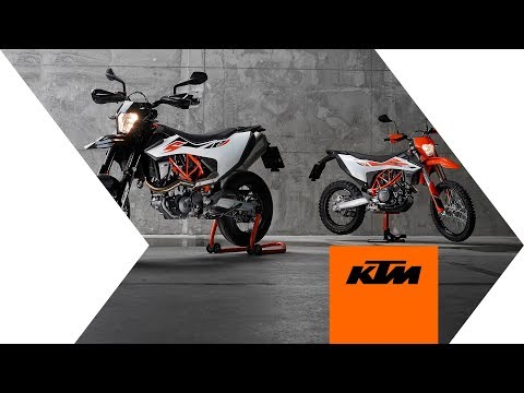 Street or Dirt? The KTM 690 SMC R & KTM 690 ENDURO R media launch - event video | KTM