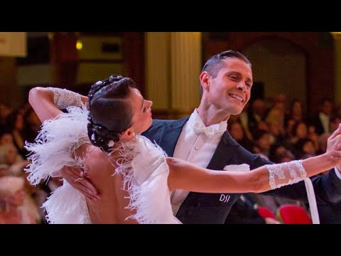 Slow Waltz music: E. Morricone, C. Nistri – Chi Mai