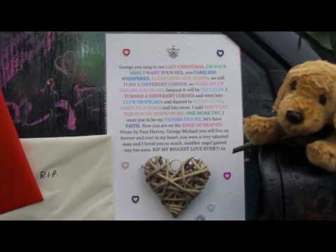 George Michael's home in Highgate tributes 07 01 2017 (1)