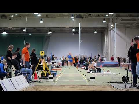 Krizsán Xénia 6. ugrása szemből