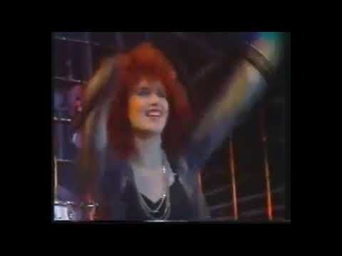 Suzana Perovic ft. Roki - Opa, opa, sele - (LIVE)