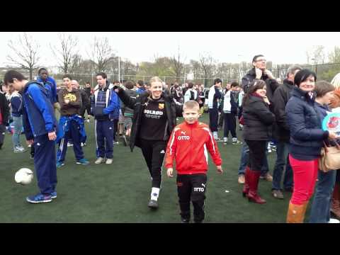 SFC årgang 01 Zwolle fodboldturnering præmieoverrækkelse