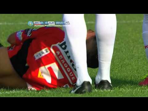 Victor Cuesta entró muy fuerte.Brown-Huracán.Fecha 31.Torneo Primera B Nacional.Fútbol Para Todos