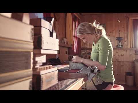 Befedern und Lagerung der Tasten - Einblicke in den Harmonikabau Jamnik - Part 9