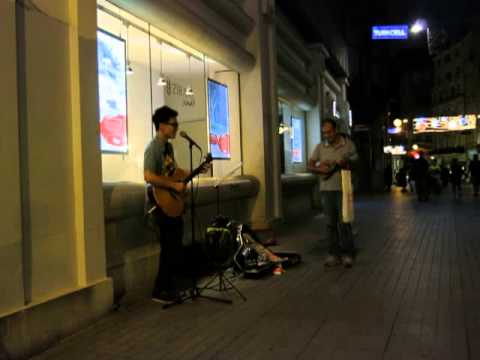 KIMMAN WONG  TURKEY  8  BUSKING