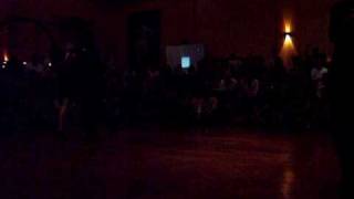 Federico Naveira, Ines Muzzopappa, Fernando Sanchez y Ariadna Naveira bailan en Canning