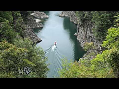 Be Amazed by the Prehistoric Natural Beauty of Dorokyo Gorge