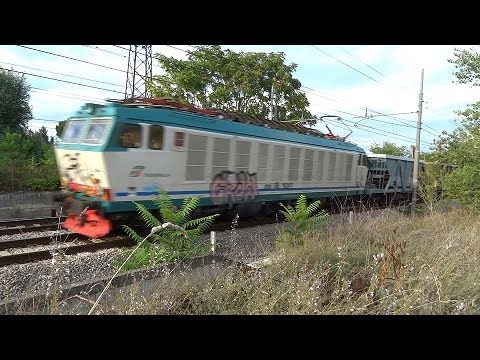 E 652 021 su MRV  Brindisi-Roma Smistamento.