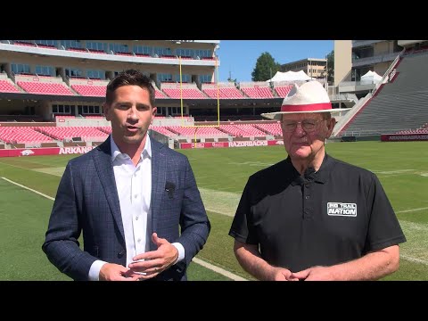 Mike Irwin reacts to Yurachek/Petrino press conference