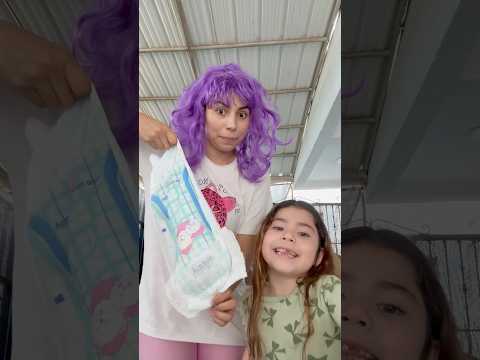 Hicimos un experimento 🧪 con un pañal 🤯te sorprenderá 😱 #youtubeshorts #humor