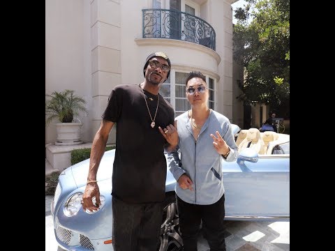 Larry King crashes the music videoshoot of C-Tru and Snoop Dogg!