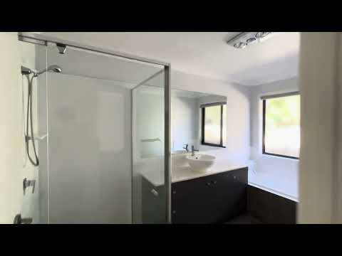 15 Entabeni Drive, Kearneys Spring, QLD 4350, 4 ਕਮਰੇ, 2 ਬਾਥਰੂਮ, House