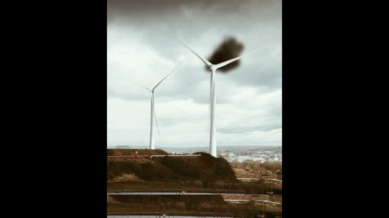 windmill accident animation view | #windmills #shorts #shortvideo #short #status#windturbine  #fan