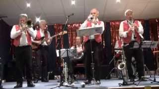 Down among the sheltering palms played by the City Steam Jazz Band