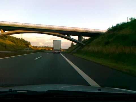 A93 Richtung Süden - Ausfahrt Raststätte Bärenholz (onboard)