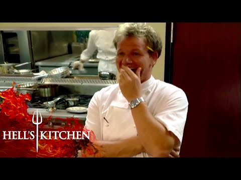 "You Cook Like Old People F*ck" | Hell's Kitchen