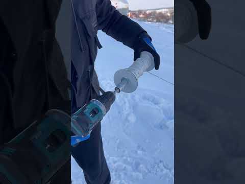 Развлекаем детей в новогодние праздники вместе с Makita 😀👌#shorts #happynewyear #diy #lifehacks