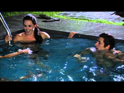 Tessa Virtue and Scott Moir  WNetwork Trailer