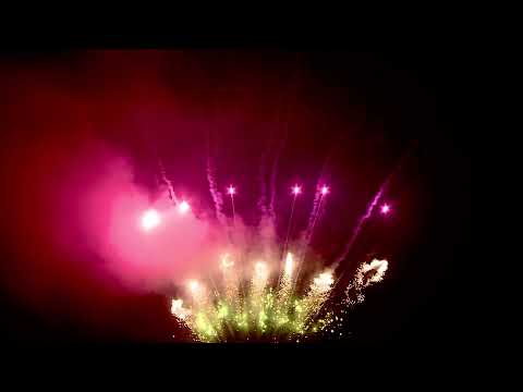 CK126008 65s FAN-SHAPE SILVER SPINNER TAIL AND GREEN,PURPLE,RED STAR w/RED,GREEN STROBE,BLUE MINE