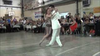 Andrea Misse y Javier Rodriguez bailando SOS en la MILONGA del AÑO en el SUNDERLAND