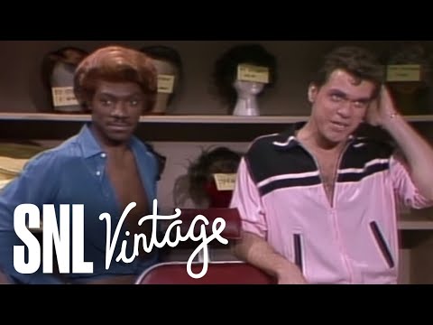 Dion and Blair: SNL Hairdressers - SNL