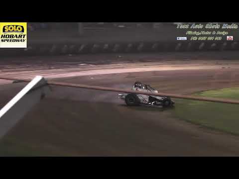 Peta Wicks Huge Wingless Crash Hobart Speedway 21/4/18