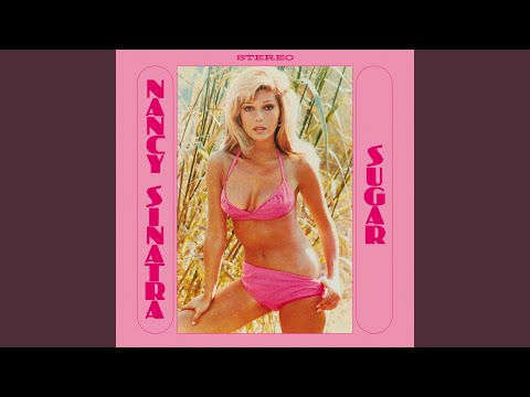 Videoclip de Leave My Dog Alone (2024 Remastered) — Nancy Sinatra