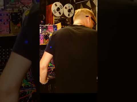 Watch a full 30-min Berlin School live performance with hardware synths and guitar pedals