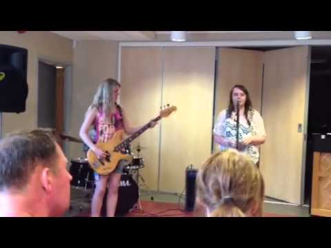 download lagu mp3 mp4 Songdalen Frikirke, download lagu Songdalen Frikirke gratis, unduh video klip Songdalen Frikirke