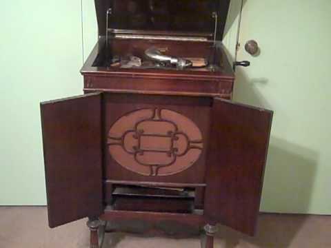 Abe Lyman's Sharps and Flats - Weary Weasel - Roaring 20's.MP4