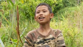 Download lagu ORANG PINGGIRAN - TETESAN GETAH PENYAMBUNG HIDUP (27/7/17) 3-1 mp3