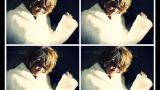 Whitney Houston - I&#39;m Knockin&#39; ( Salute )