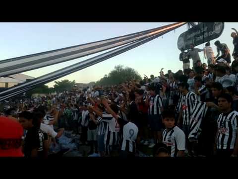 "Nuevo tema de la escolta (guma sos mi pasion)" Barra: La Escolta &bull; Club: Libertad