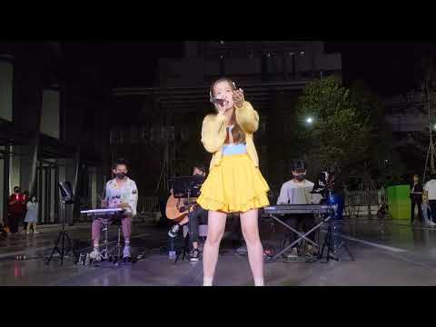 [Fancam] Ben HatoBito - [cover] บานปลาย @ Siam Square Walking Street