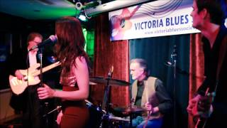 Inglewood at the Upper Deck Lounge: New York City (Delbert McClinton cover)