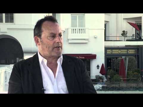 Interview with Jean Reno, for his new TV series "Le Grand"