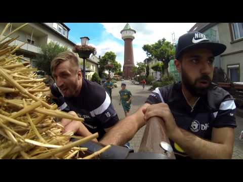 Eine Runde beim Heuwagenrennen in Eppelheim