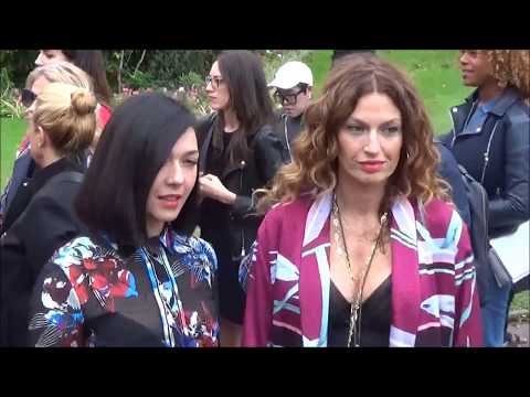 Les BRIGITTE Sylvie Hoarau et Aurélie Saada @ Paris Fashion Week 2 octobre 2017 show Léonard #PFW